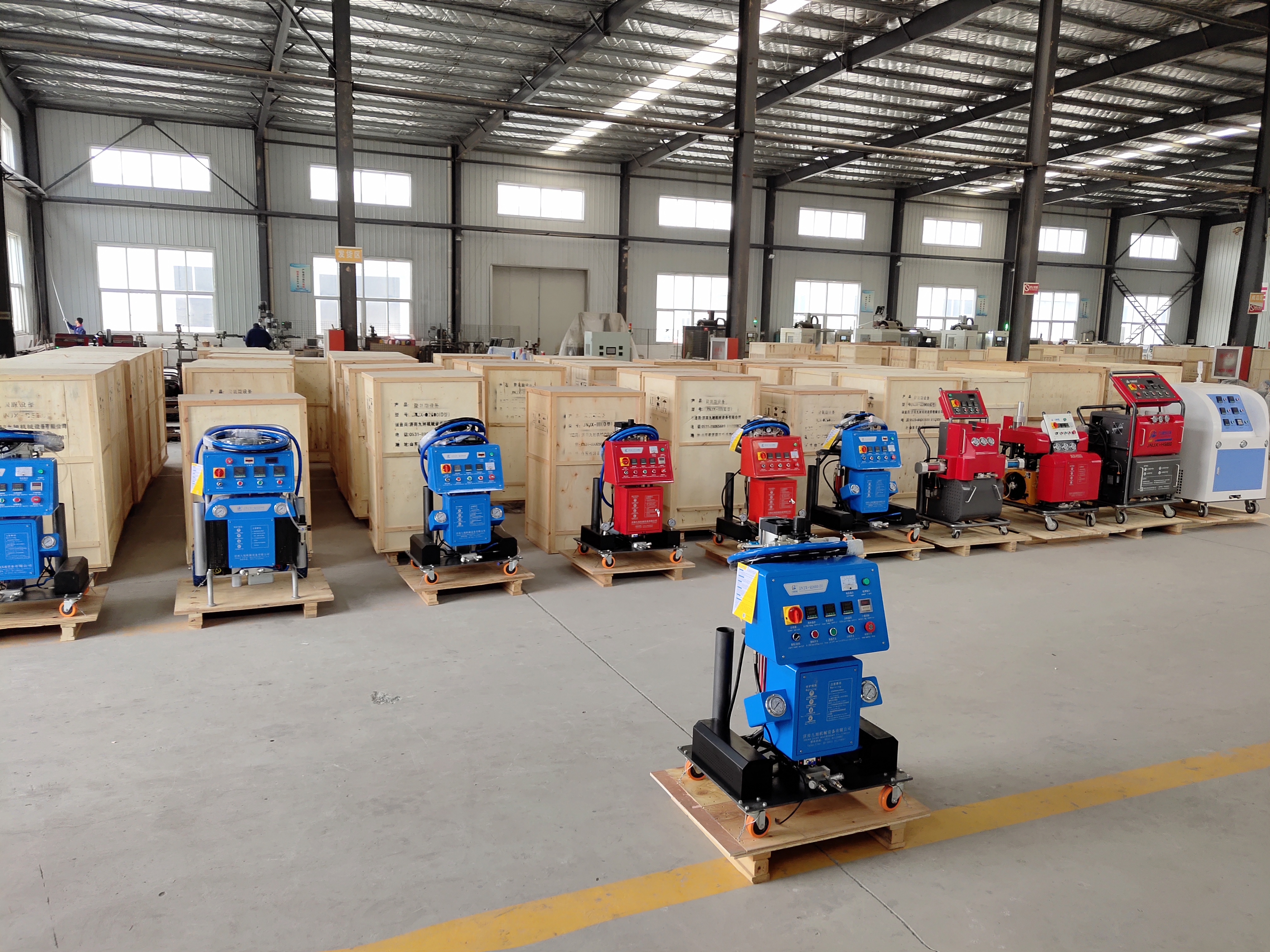 什么是聚氨酯噴涂機(jī)？為什么能得倒廣泛應(yīng)用(圖1)